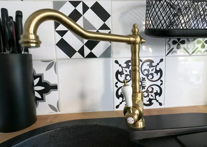 Charma By Pom, Clim, Pkg, Piscine 아파트 *